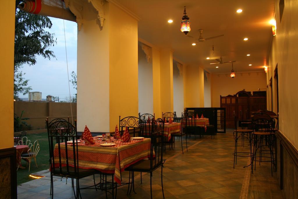 普拉塔普宫酒店 Chittorgarh 外观 照片
